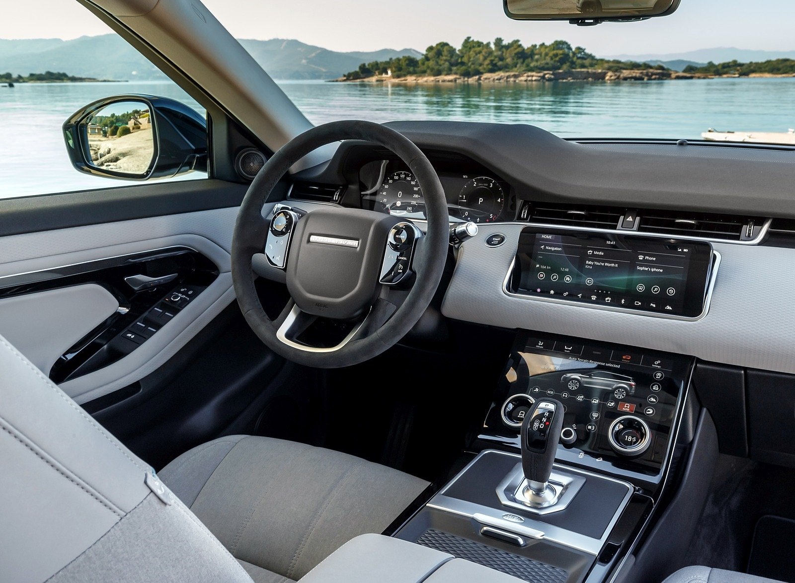 2020 Range Rover Evoque Interior Wallpaper1