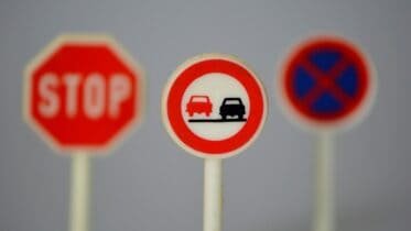 Traffic Signs 674621 960 720