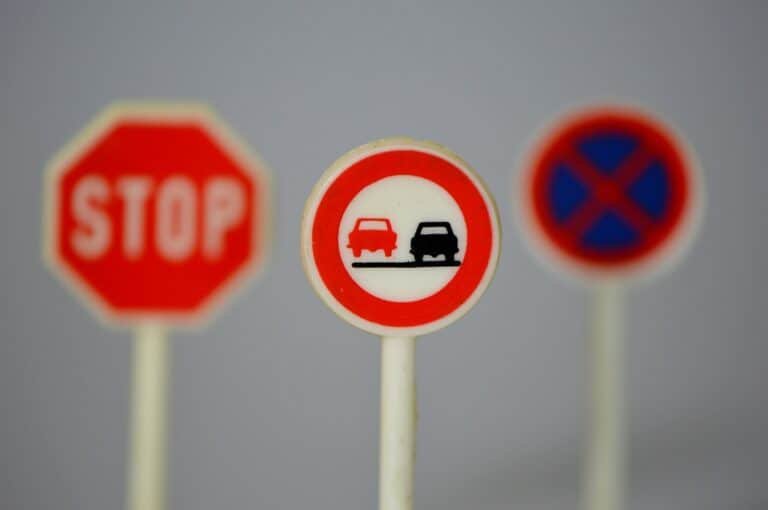 Traffic Signs 674621 960 720